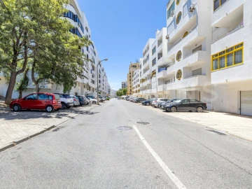 Apartamento T2 para Venda em Quarteira