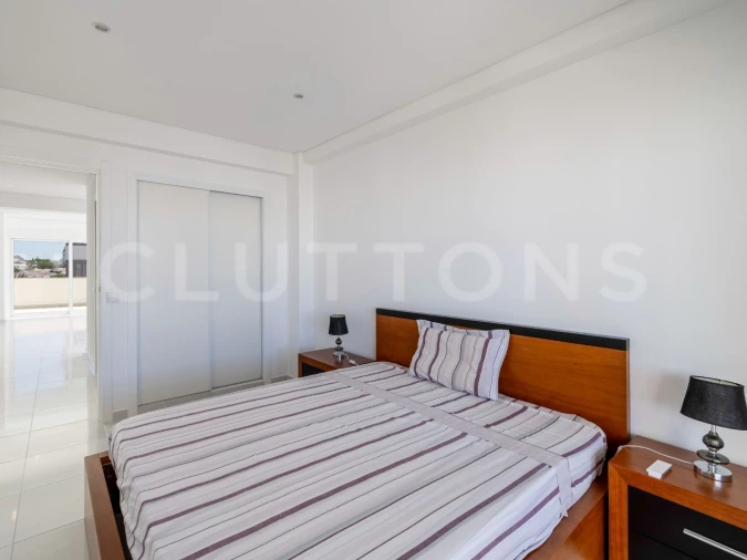 Apartamento T2 para Venda em Quarteira Foto 7