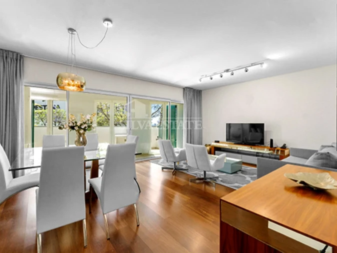 Apartamento T2 para Arrendamento em Funchal (Se) Foto 5