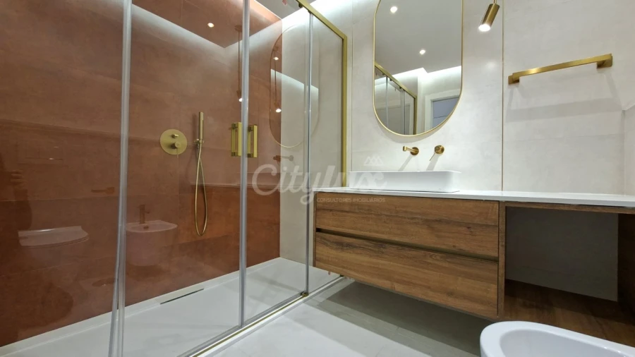 Apartamento T2 para Venda em Alcabideche Foto 12