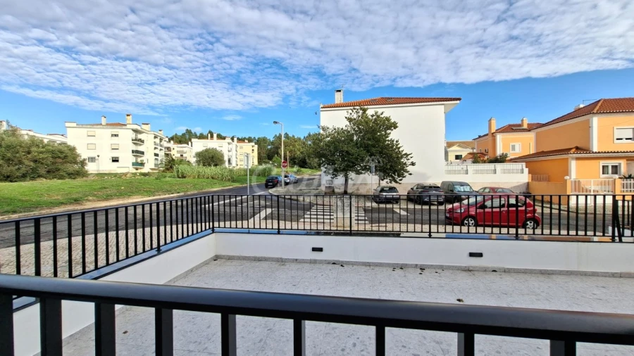 Apartamento T2 para Venda em Alcabideche Foto 17