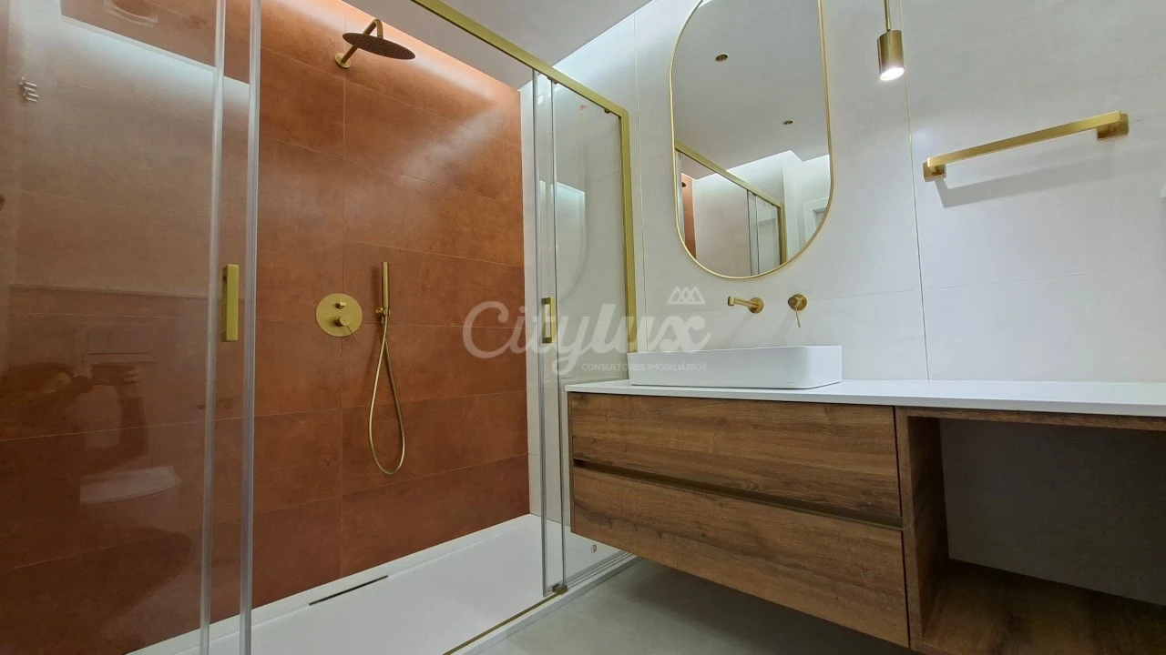 Apartamento T3 para Venda em Alcabideche Foto 18