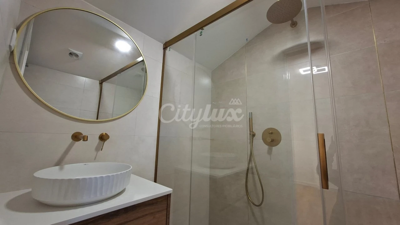 Apartamento T3 para Venda em Alcabideche Foto 33