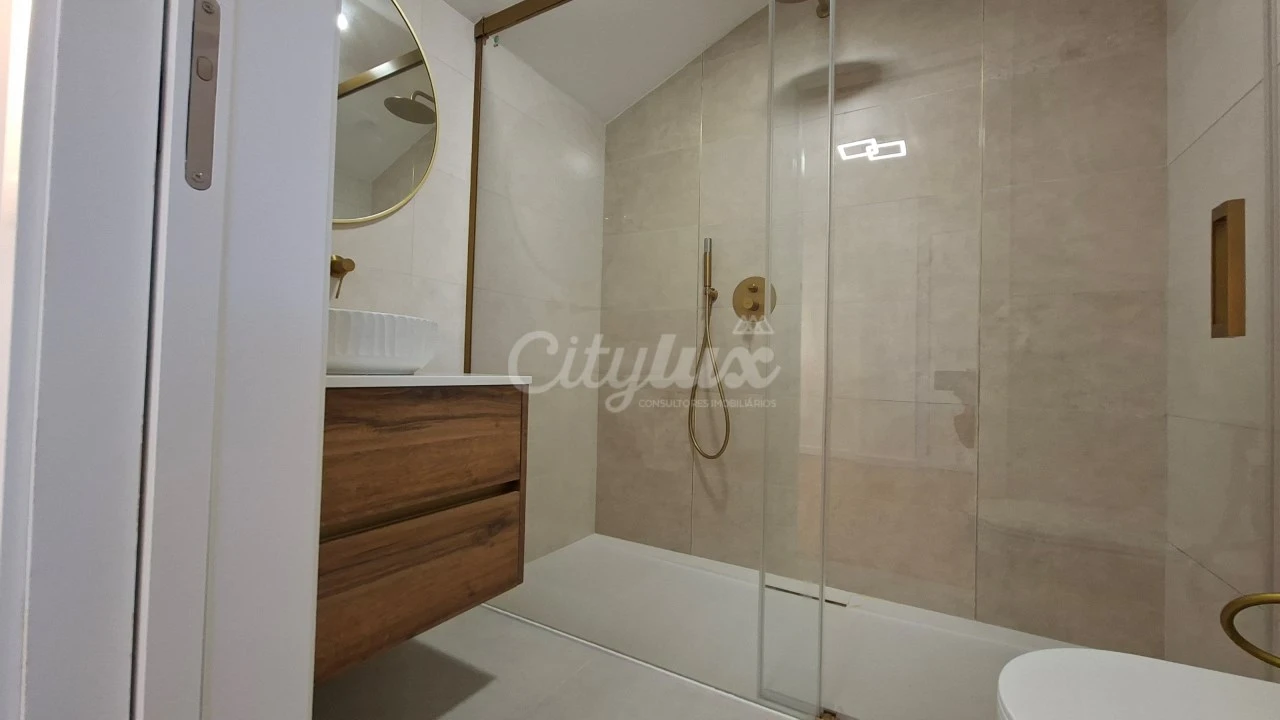 Apartamento T3 para Venda em Alcabideche Foto 34