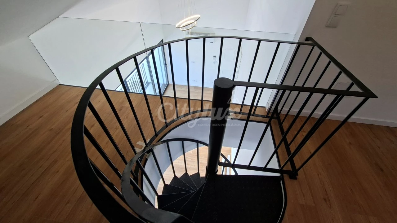 Apartamento T3 para Venda em Alcabideche Foto 26