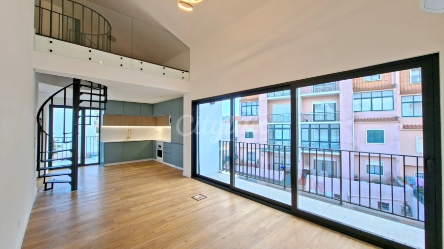 Apartamento T3 para Venda em Alcabideche Foto 1