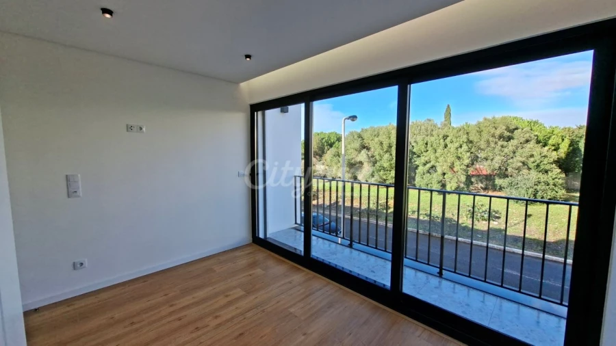 Apartamento T3 para Venda em Alcabideche Foto 23