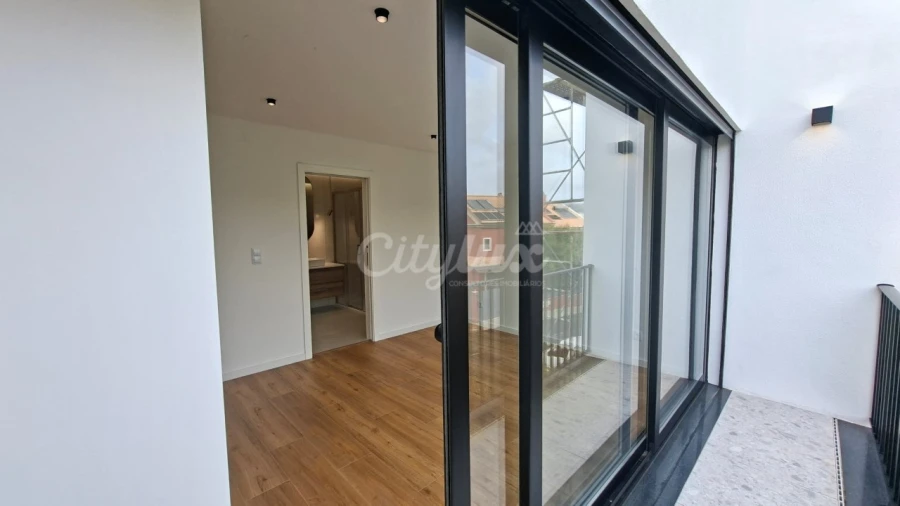 Apartamento T3 para Venda em Alcabideche Foto 19