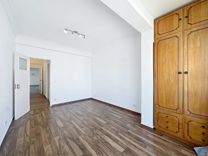 Apartamento T3 para Arrendamento em Benfica Foto 15