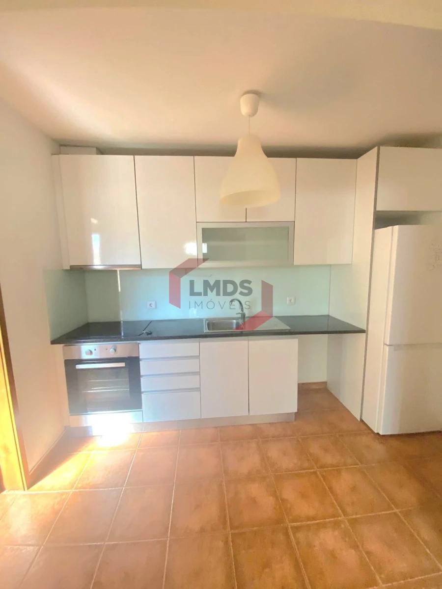 Moradia T2 para Venda em Mafamude e Vilar do Paraíso Foto 1