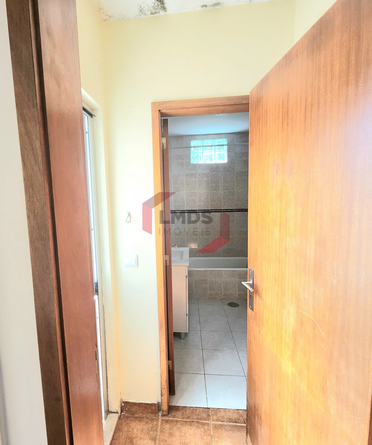 Moradia T2 para Venda em Mafamude e Vilar do Paraíso Foto 9