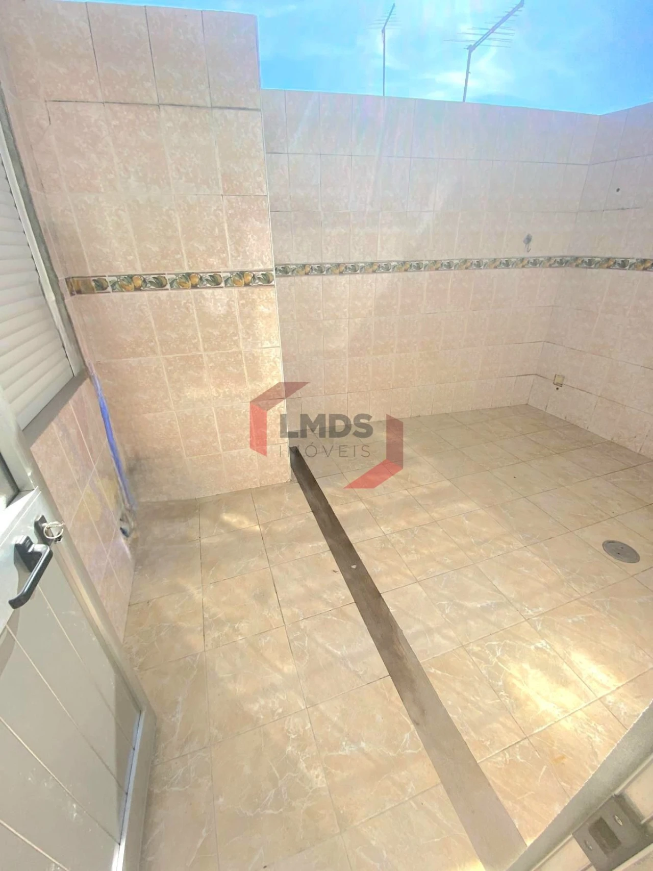 Moradia T2 para Venda em Mafamude e Vilar do Paraíso Foto 12