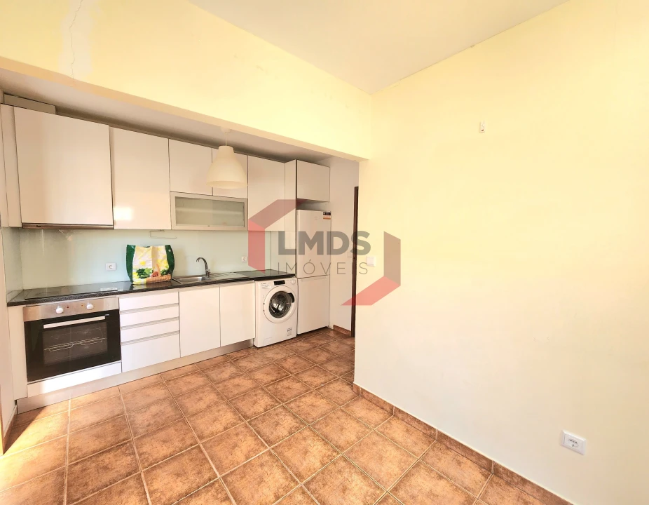 Moradia T2 para Venda em Mafamude e Vilar do Paraíso Foto 3