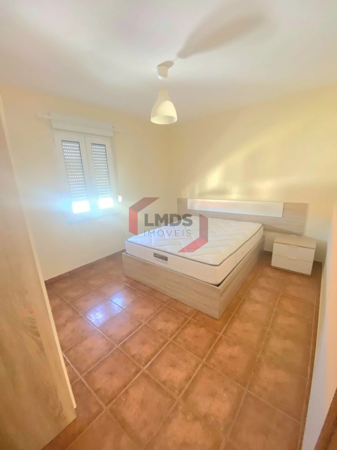 Moradia T2 para Venda em Mafamude e Vilar do Paraíso Foto 8