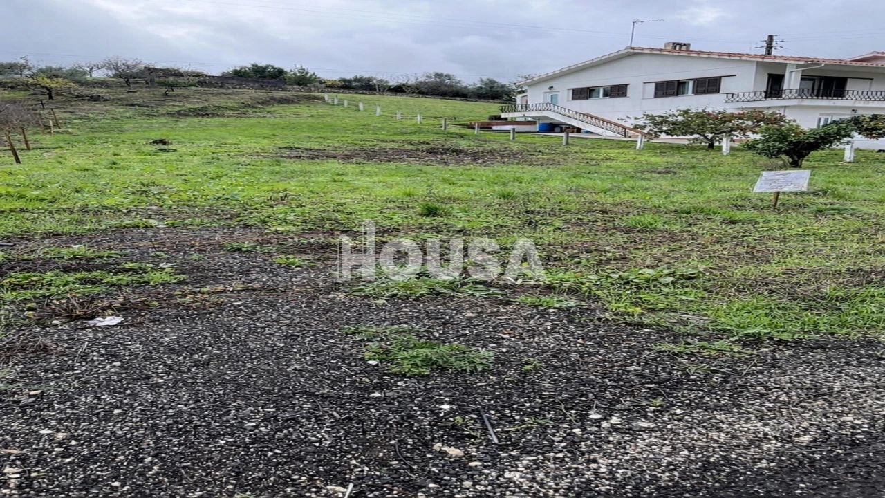 Terreno para Venda em Reguengo do Fetal Foto 11