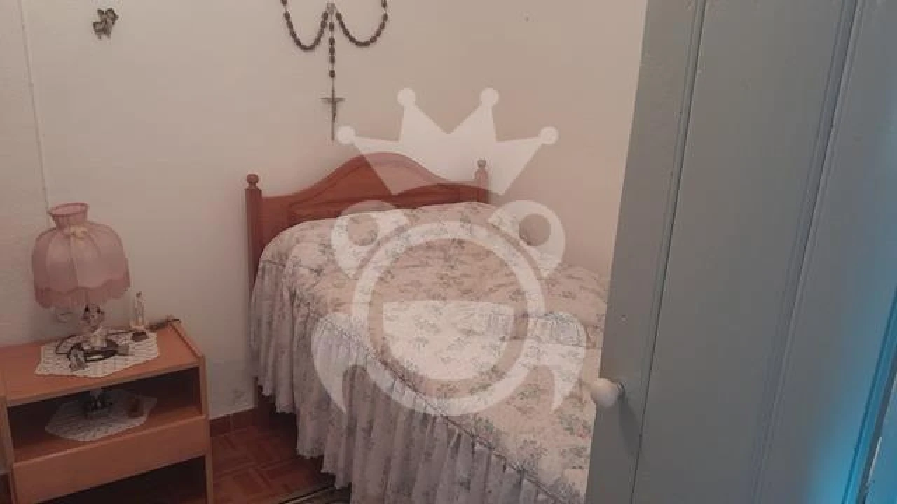 Moradia T3 para Venda em Corval Foto 6