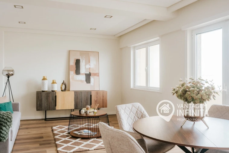 Apartamento T3 para Venda em Benfica Foto 4