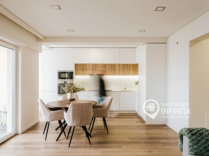 Apartamento T3 para Venda em Benfica Foto 3