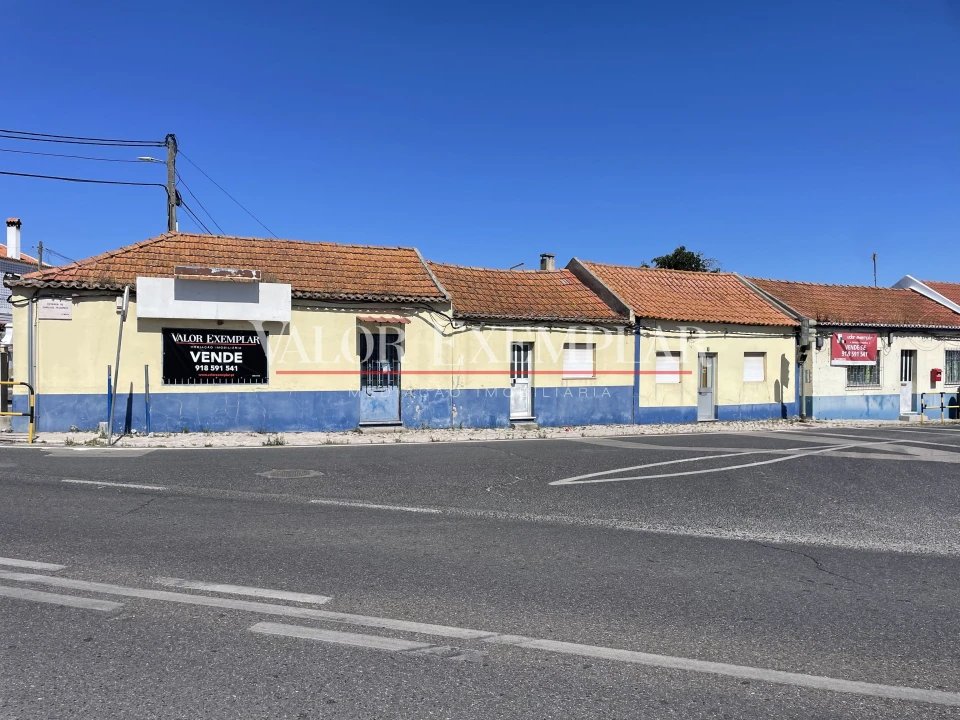 Moradia T6 para Venda em Moita Foto 12