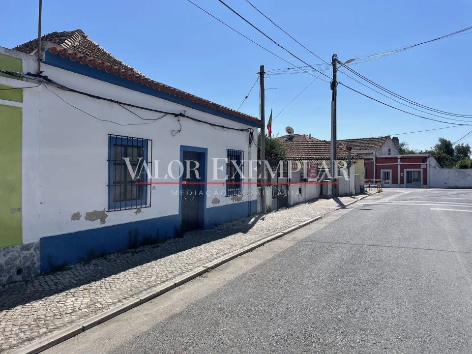 Moradia T6 para Venda em Moita Foto 3