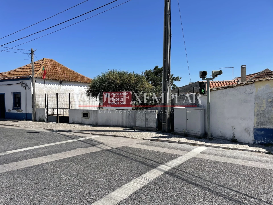 Moradia T6 para Venda em Moita Foto 6