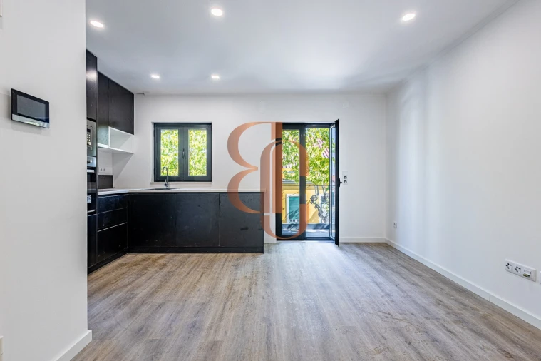 Apartamento T2 para Venda em Marvila, Ribeira Santarém, São Salvador, São Nicolau Foto 3