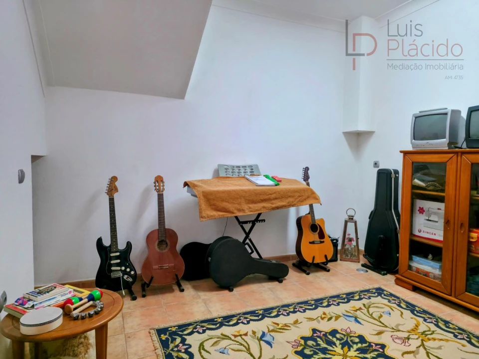 Moradia T3 para Venda em Sines Foto 29