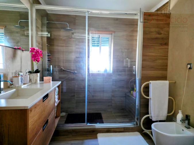 Moradia T3 para Venda em Sines Foto 24