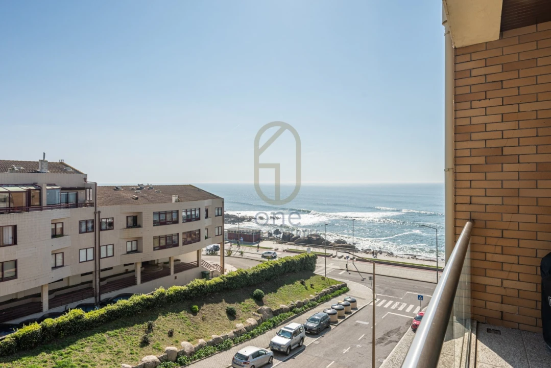 Apartamento T3 para Venda em Canidelo Foto 2