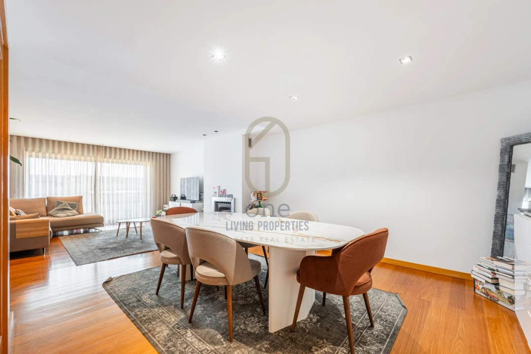 Apartamento T3 para Venda em Canidelo Foto 3