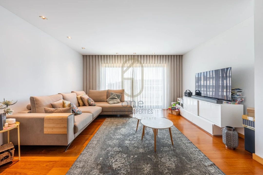 Apartamento T3 para Venda em Canidelo Foto 9