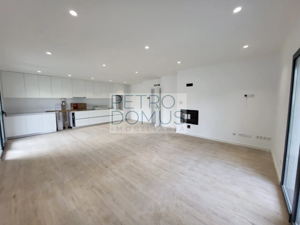 Moradia T3 para Venda em Marrazes e Barosa Foto 11