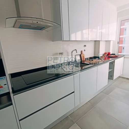 Apartamento T3 para Venda em Benfica Foto 8