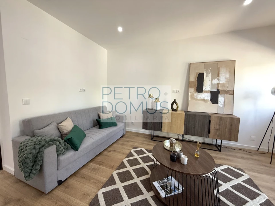 Apartamento T3 para Venda em Benfica Foto 8