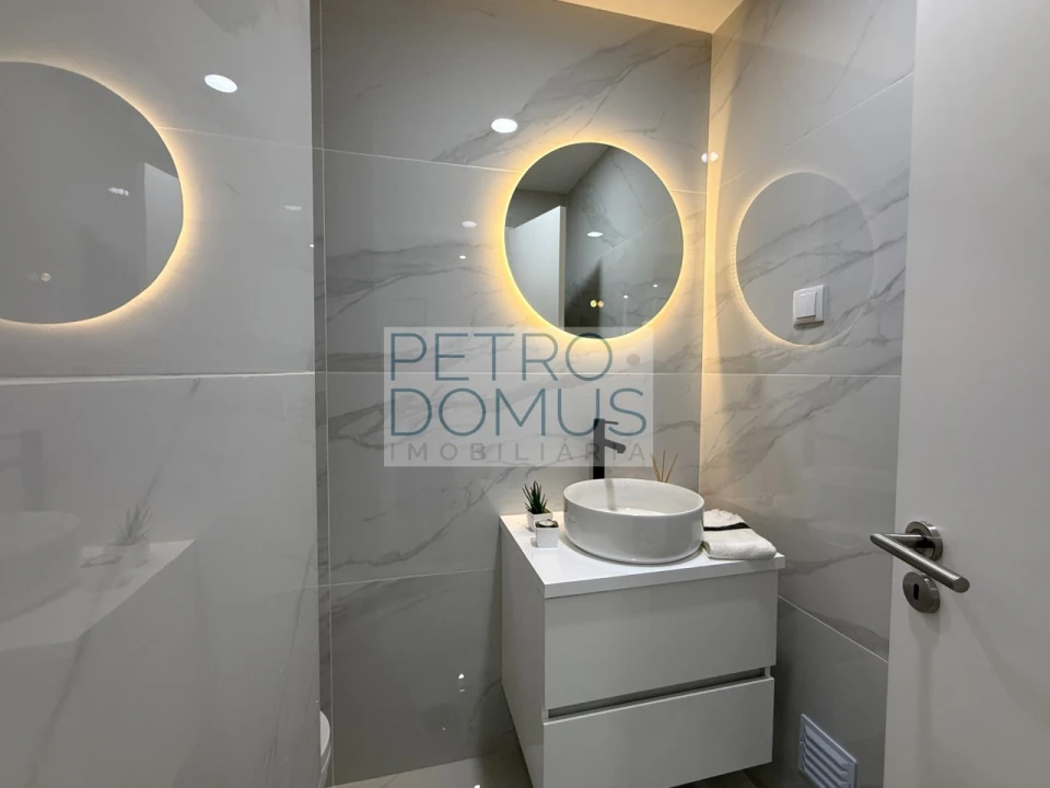 Apartamento T3 para Venda em Benfica Foto 10