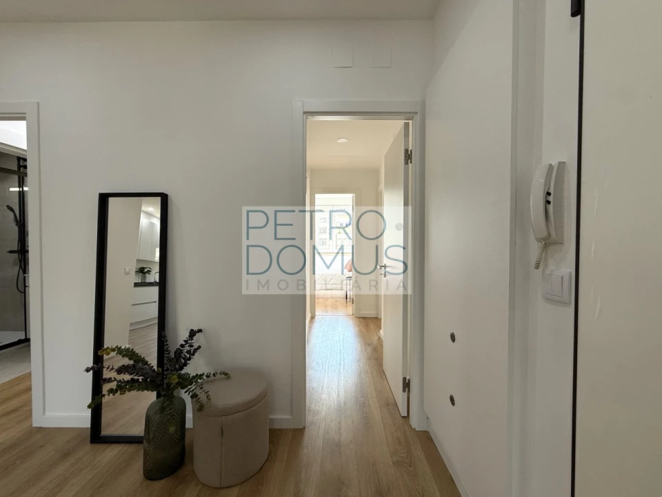 Apartamento T3 para Venda em Benfica Foto 24