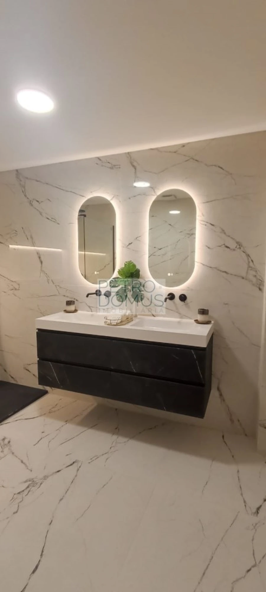 Apartamento T3 para Venda em Benfica Foto 2