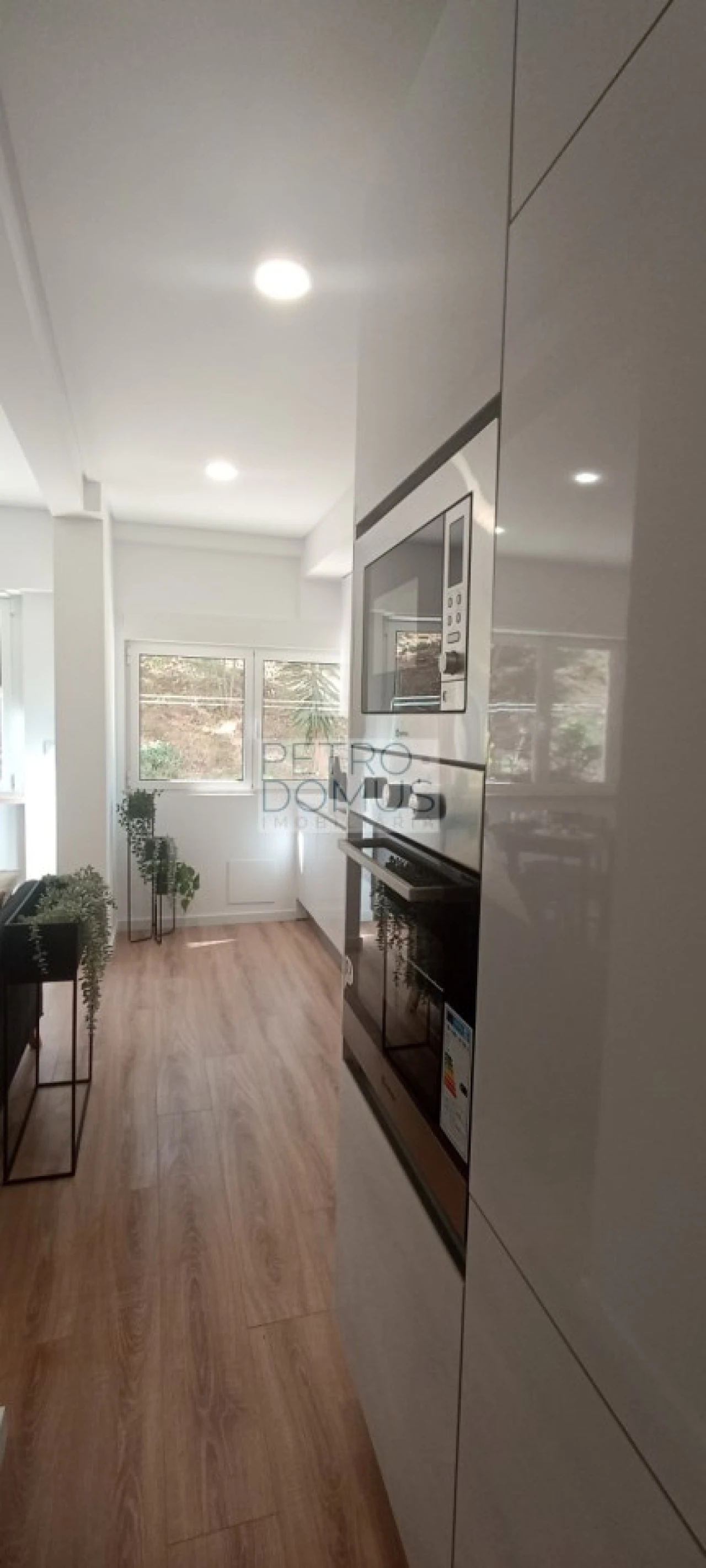 Apartamento T2 para Venda em Benfica Foto 4