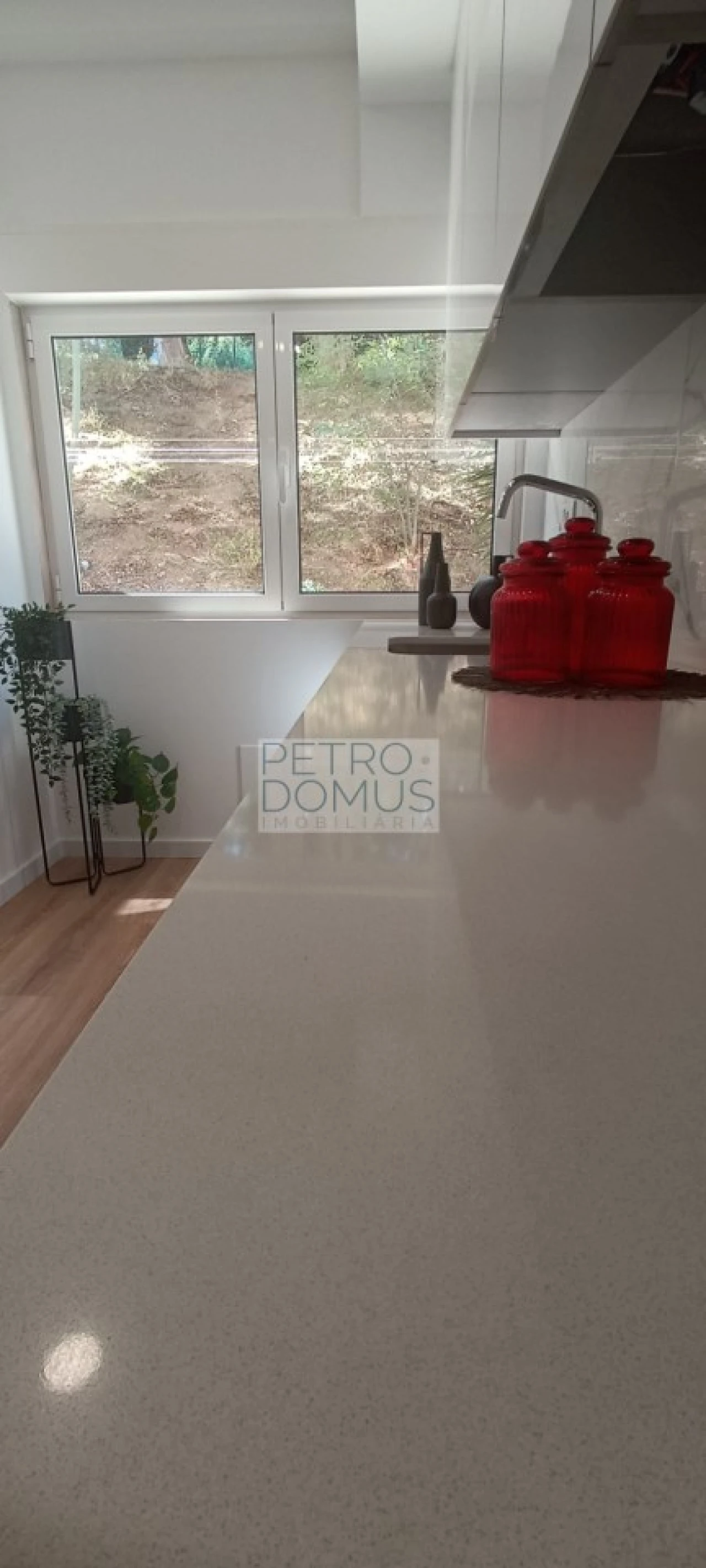 Apartamento T2 para Venda em Benfica Foto 6