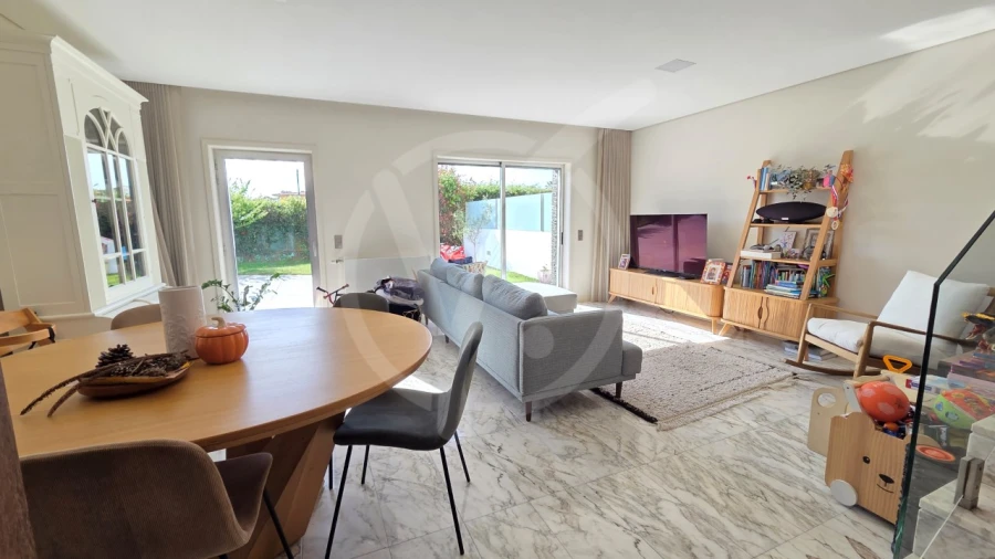 Moradia T4 para Venda em Apúlia e Fão Foto 2