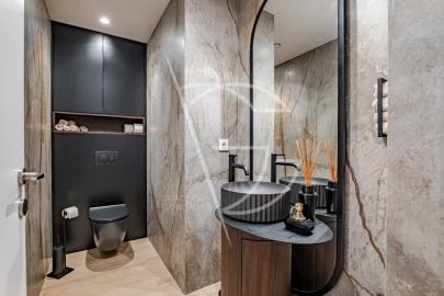 Apartamento T4 para Venda em Lordelo do Ouro e Massarelos