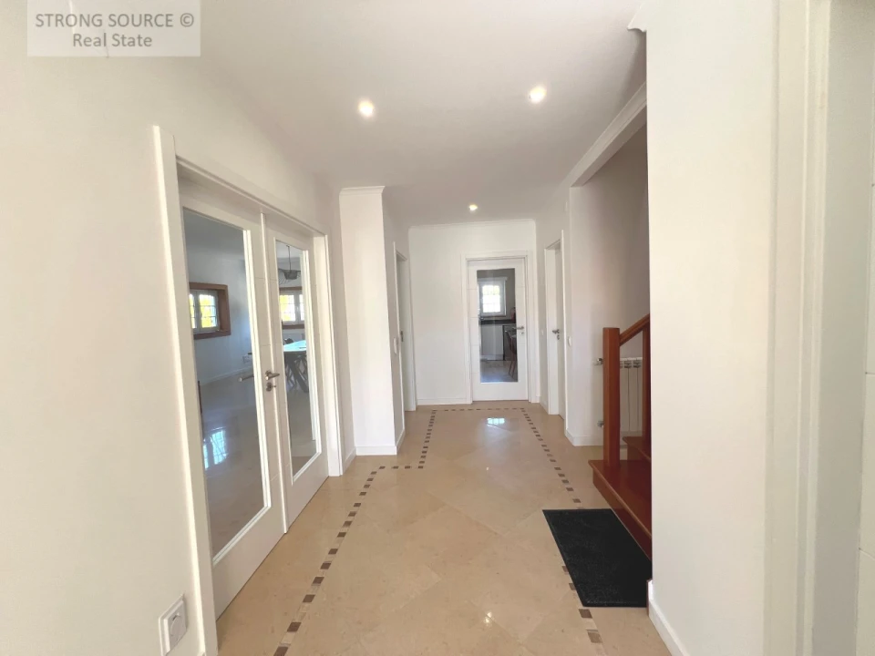 Moradia T5 para Venda em Azeitão (São Lourenço e São Simão) Foto 30