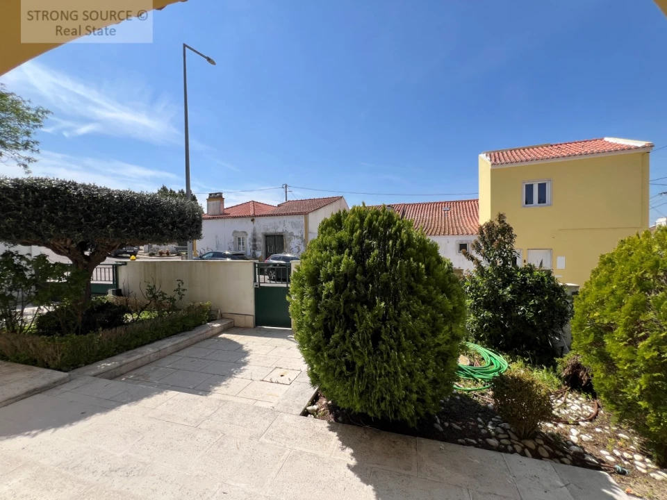 Moradia T5 para Venda em Azeitão (São Lourenço e São Simão) Foto 43