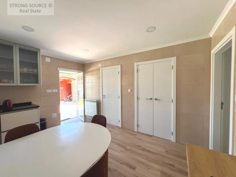 Moradia T5 para Venda em Azeitão (São Lourenço e São Simão) Foto 56