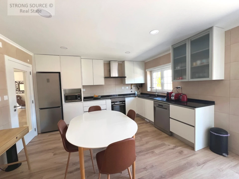 Moradia T5 para Venda em Azeitão (São Lourenço e São Simão) Foto 57