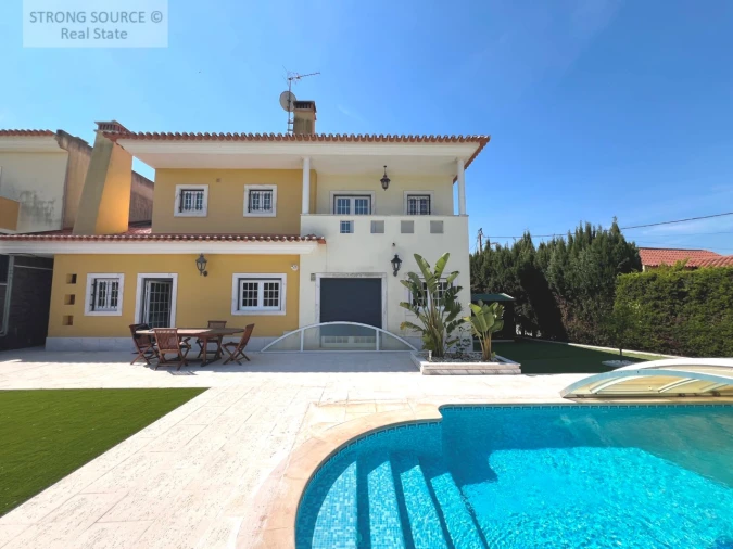 Moradia T5 para Venda em Azeitão (São Lourenço e São Simão) Foto 4