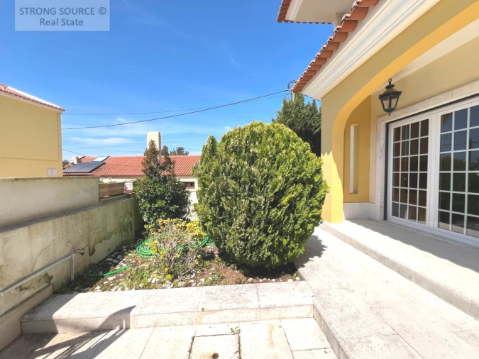 Moradia T5 para Venda em Azeitão (São Lourenço e São Simão) Foto 25