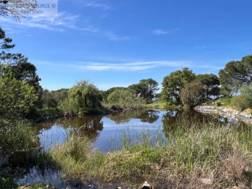 Quinta T8 para Venda em Sesimbra (Castelo)