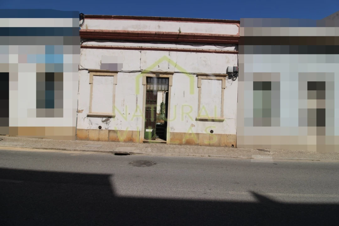 Moradia T4 para Venda em Faro (Sé e São Pedro) Foto 3