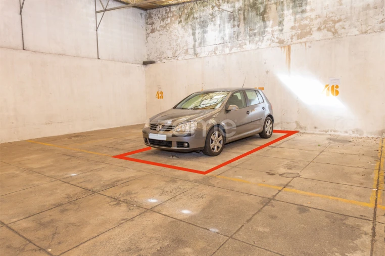 Escritório para Arrendamento em Lordelo do Ouro e Massarelos Foto 18